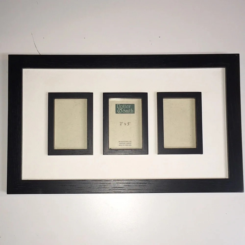 Three picture black wood frame -vintage